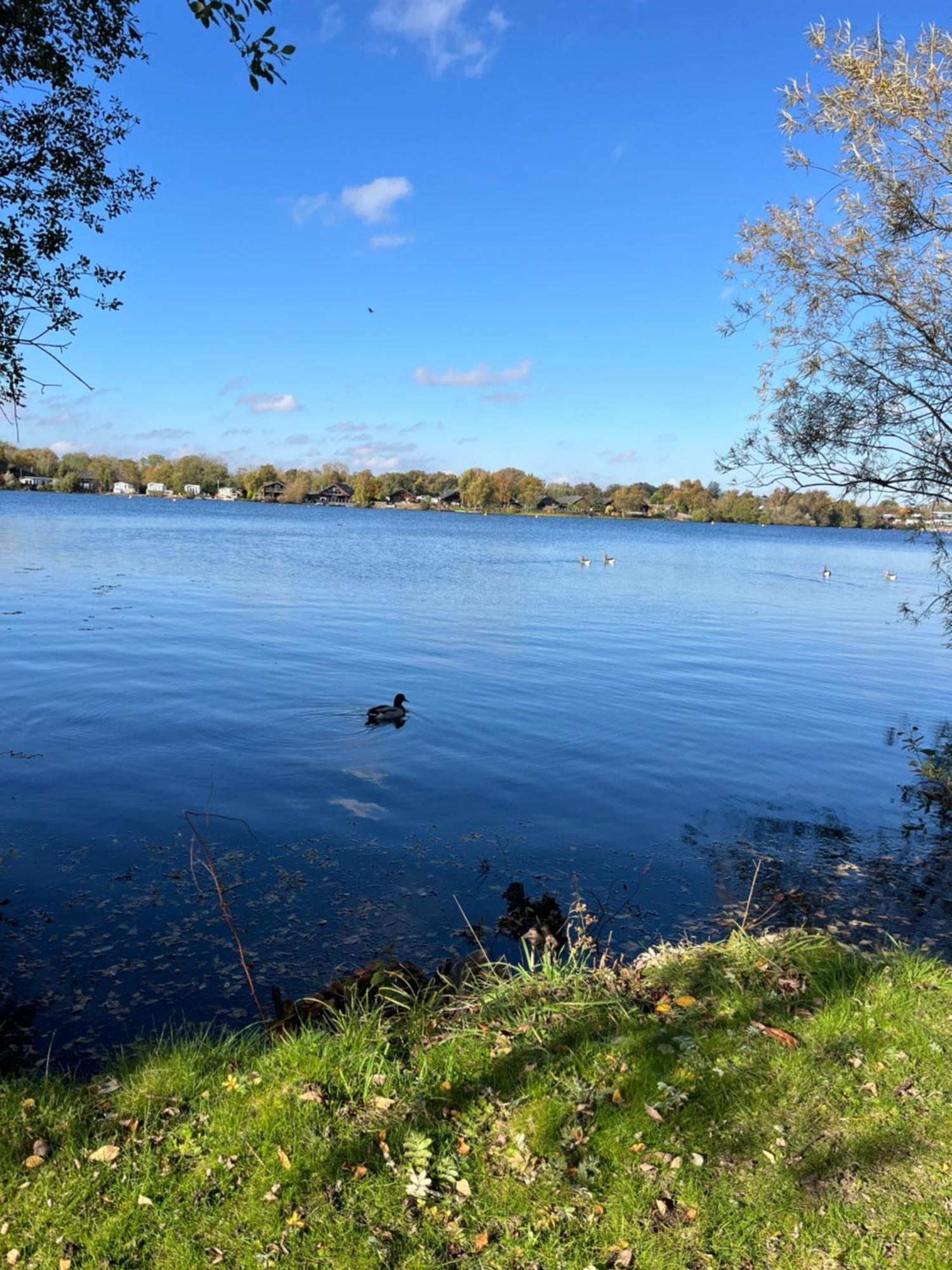 Calypso Hot Tub Breaks Tattershall Lakes Pet Friendly Kültér fotó